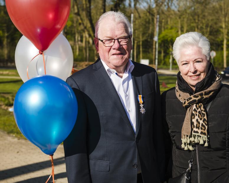 =Koninklijk lintje voor vrijwilliger Karel Heckmann 