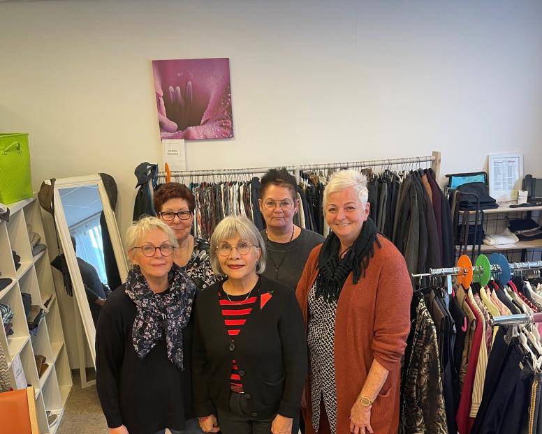 =Vrijwilligers Sjoen en Sjiek